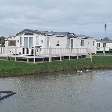 6 Berth Deluxe Ml7 On The Golden Palm Hotel Chapel Saint Leonards Luaran gambar